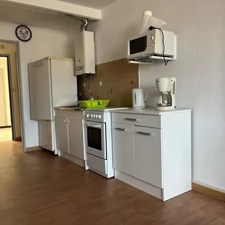 5 Personnes, A Deux Pas, Parking Gratuit - Fr-1-749-20 아파트 *